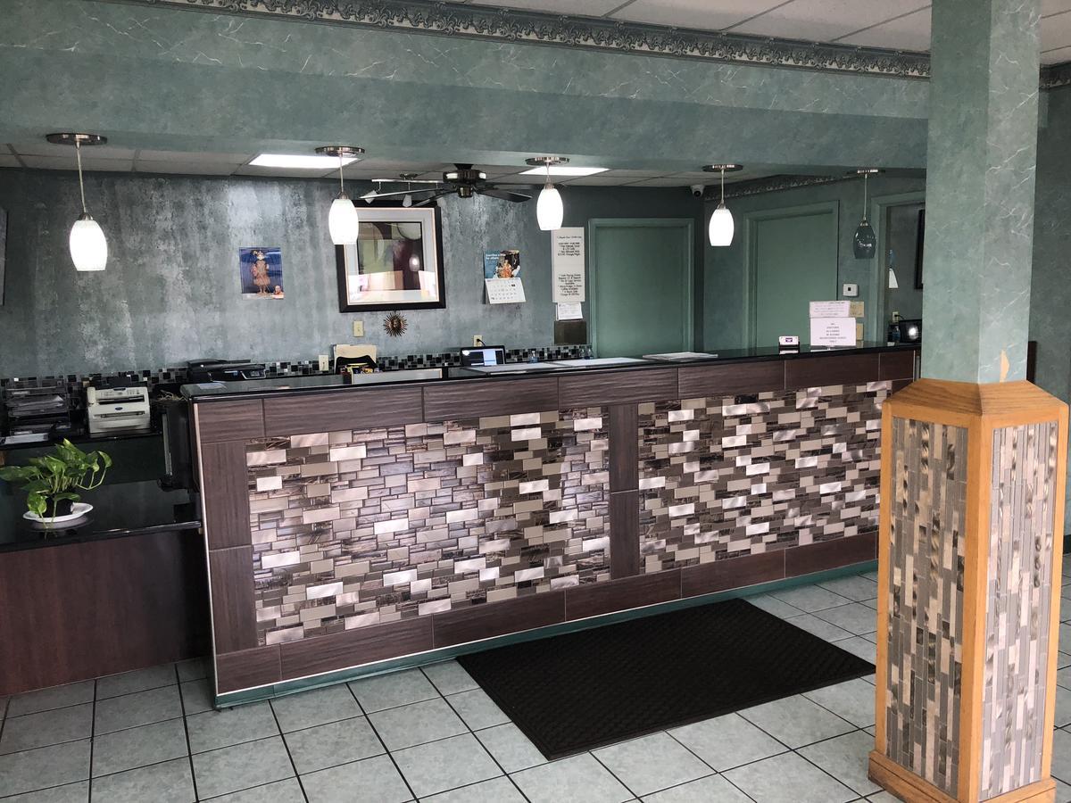 Lone Star Inn Lubbock Ngoại thất bức ảnh